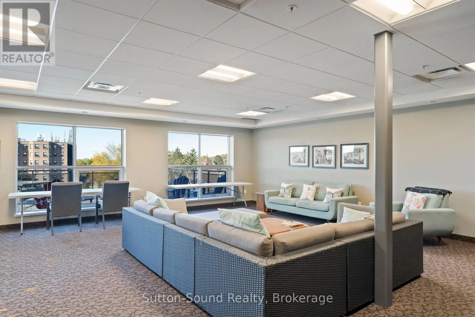 410 - 945 3RD AVENUE EAST AVENUE, #410