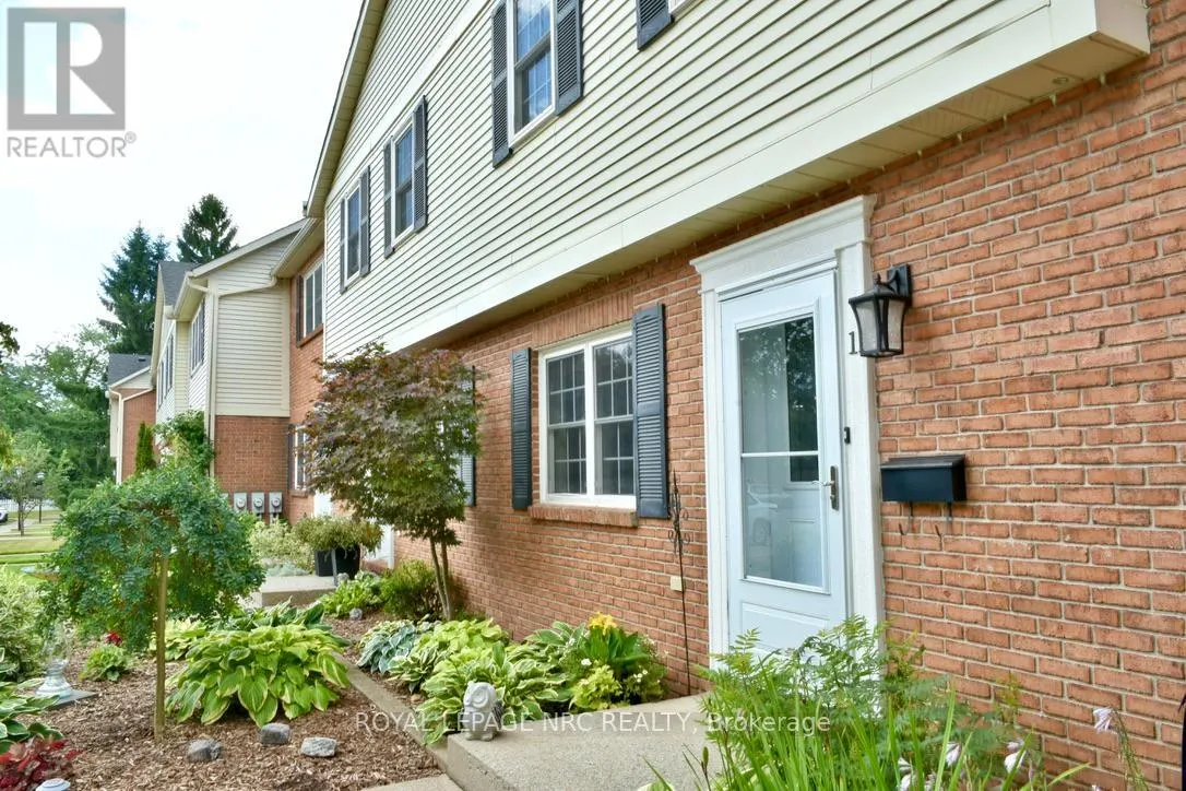 11 - 159 CANBORO ROAD, #11