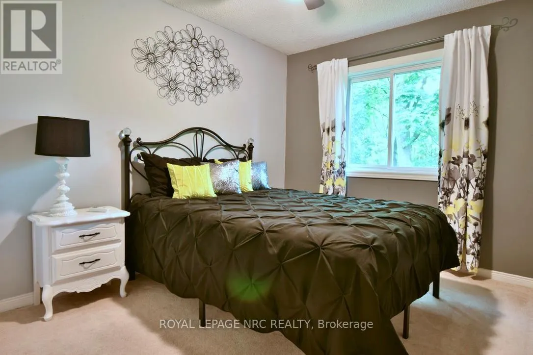 11 - 159 CANBORO ROAD, #11