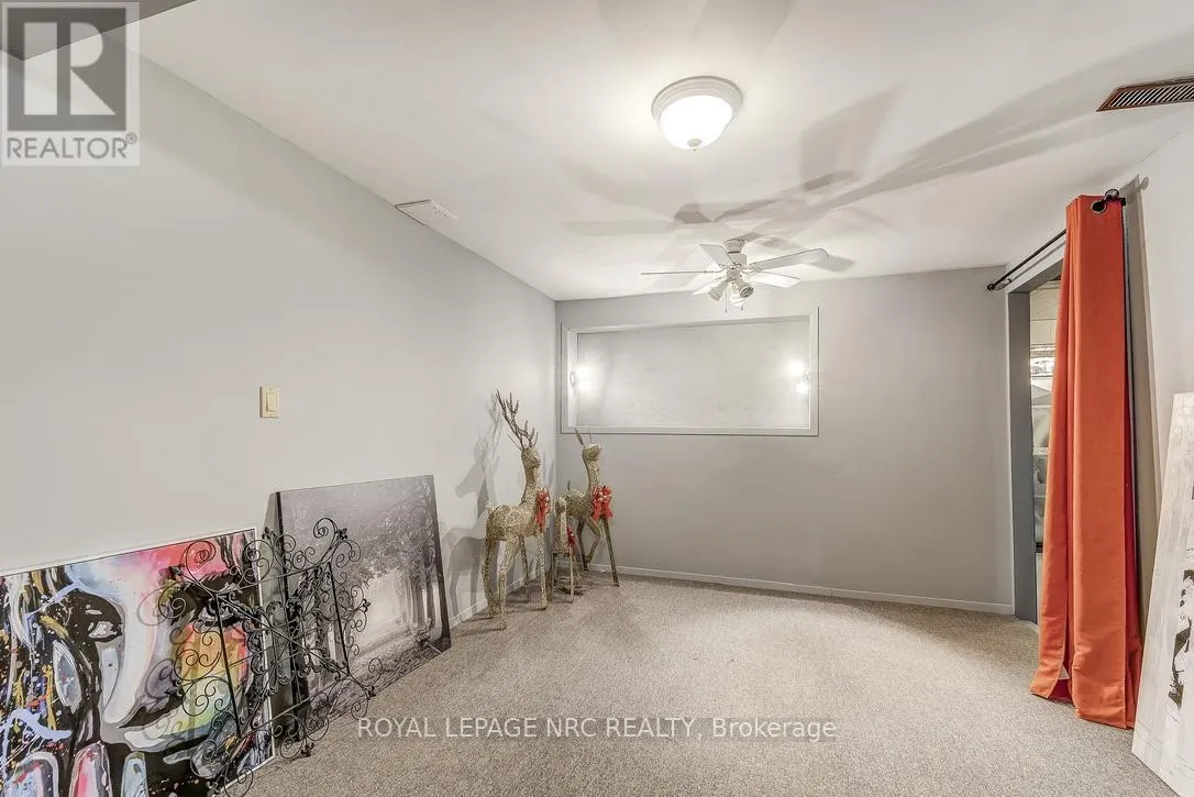 11 - 159 CANBORO ROAD, #11