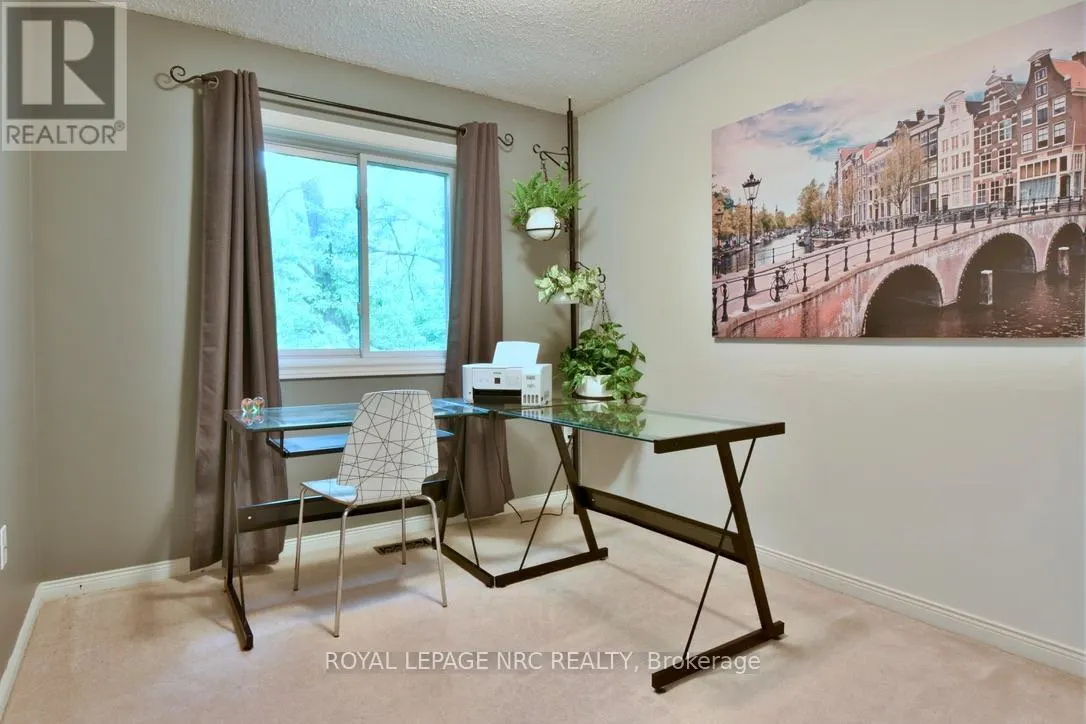 11 - 159 CANBORO ROAD, #11