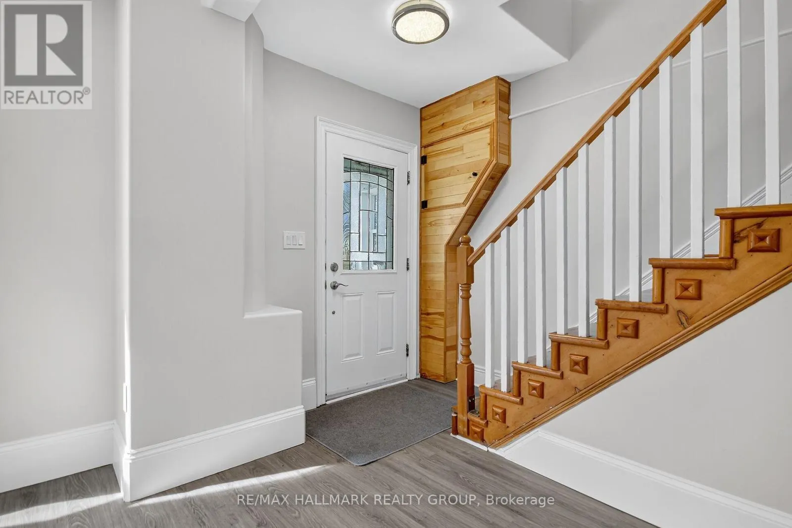 45 CARLETON STREET