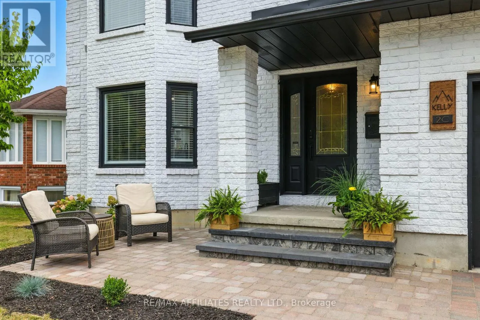 2C BAXTER DRIVE