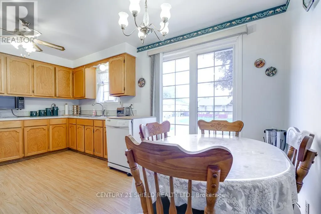 105 ATHLONE DRIVE