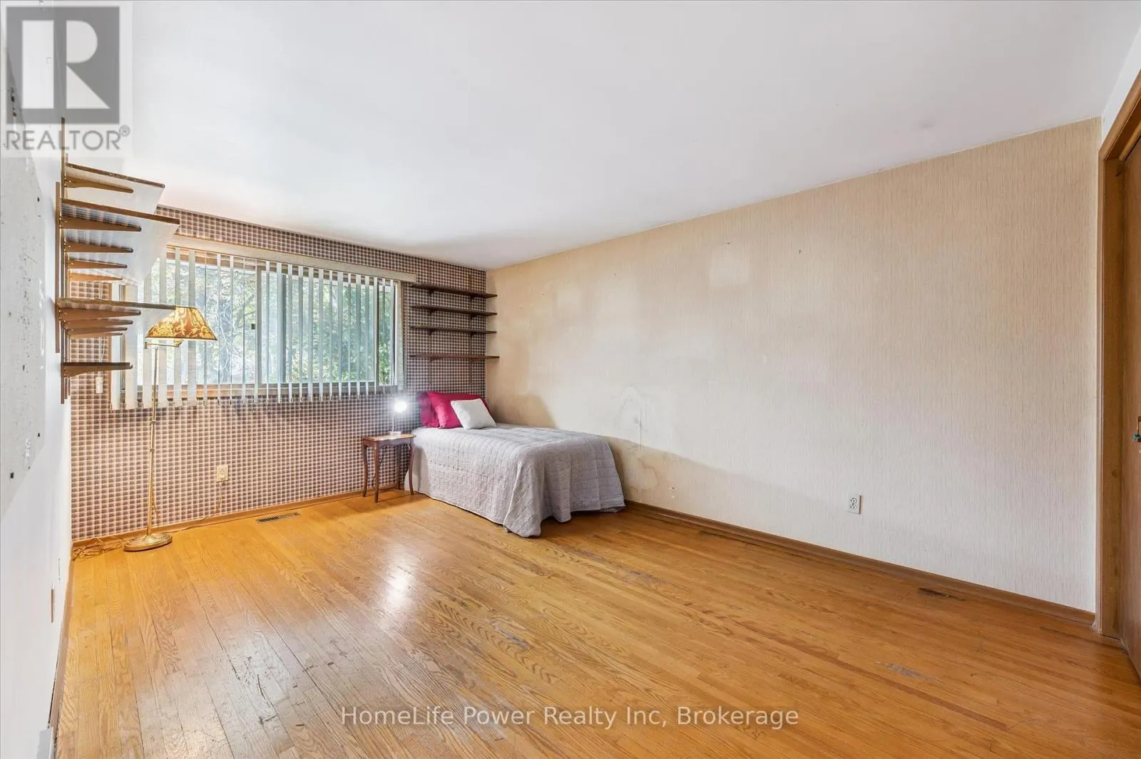 2 BERKLEY PLACE