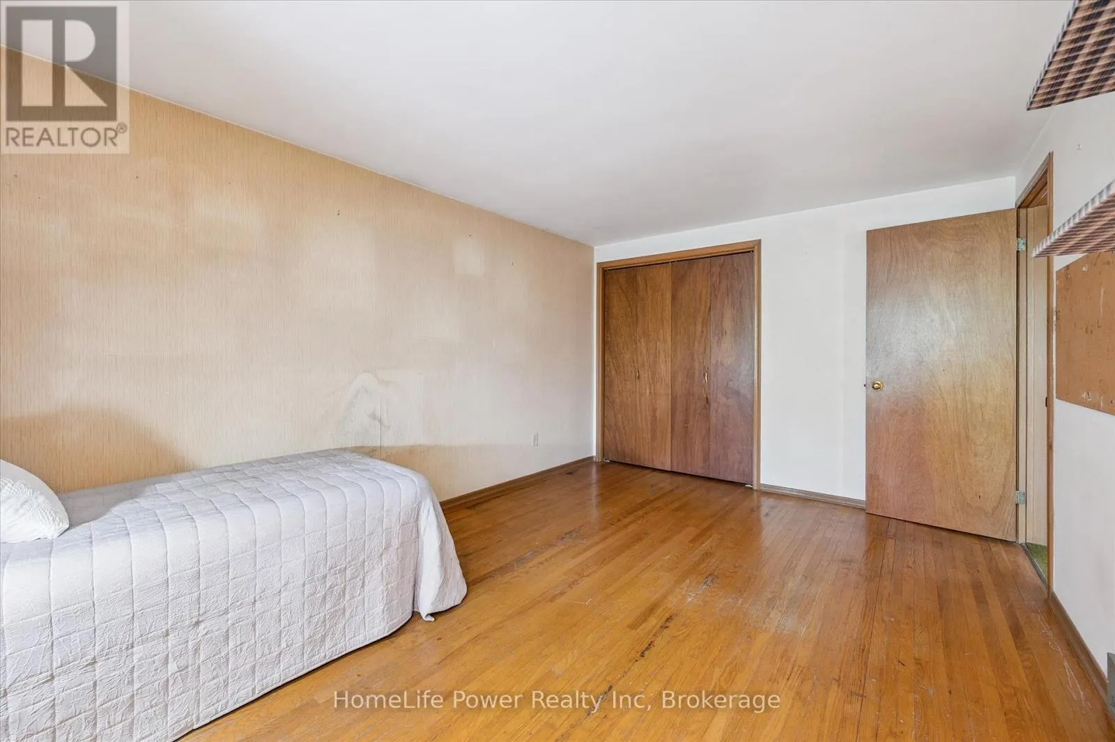 2 BERKLEY PLACE