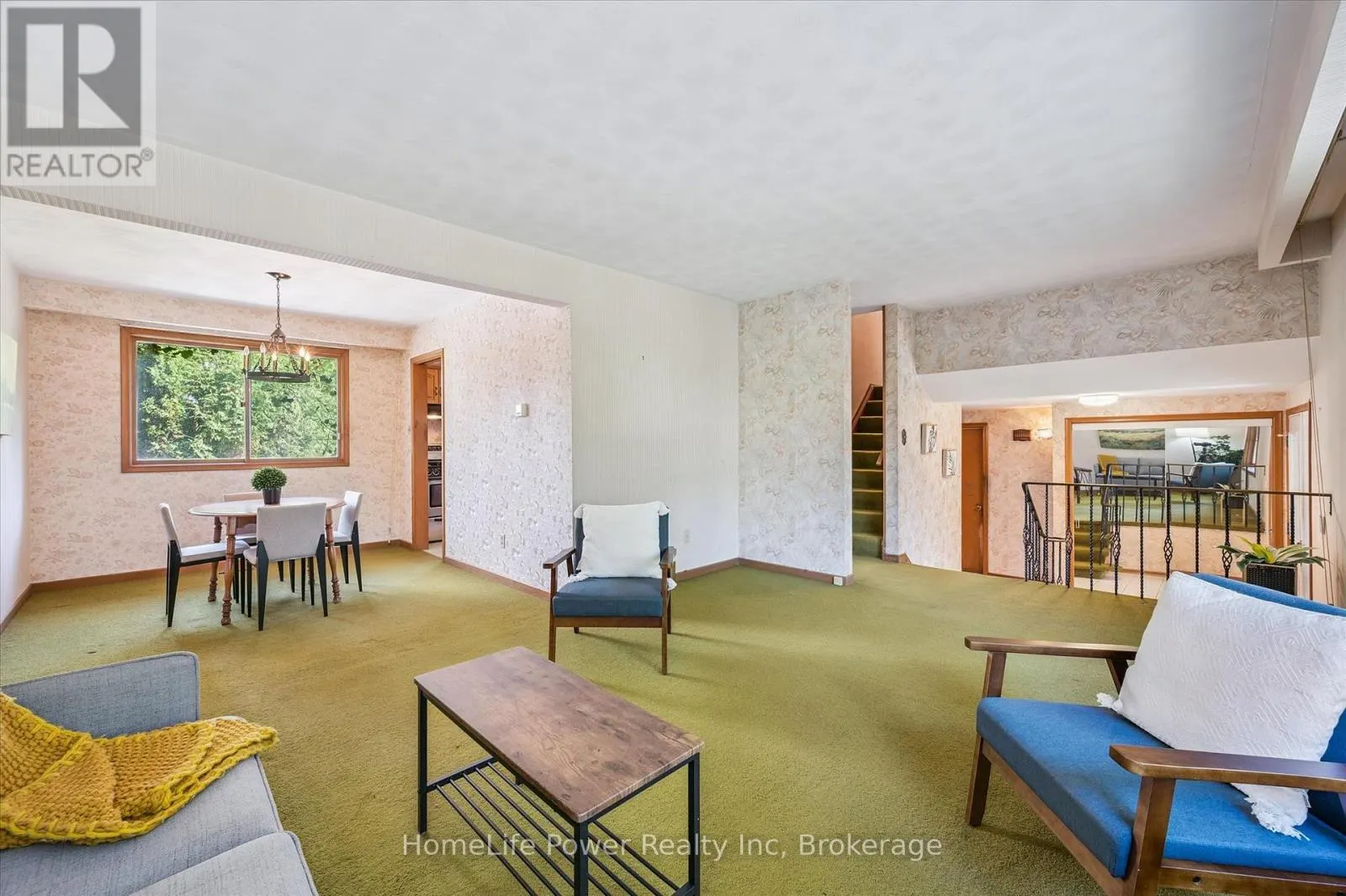2 BERKLEY PLACE