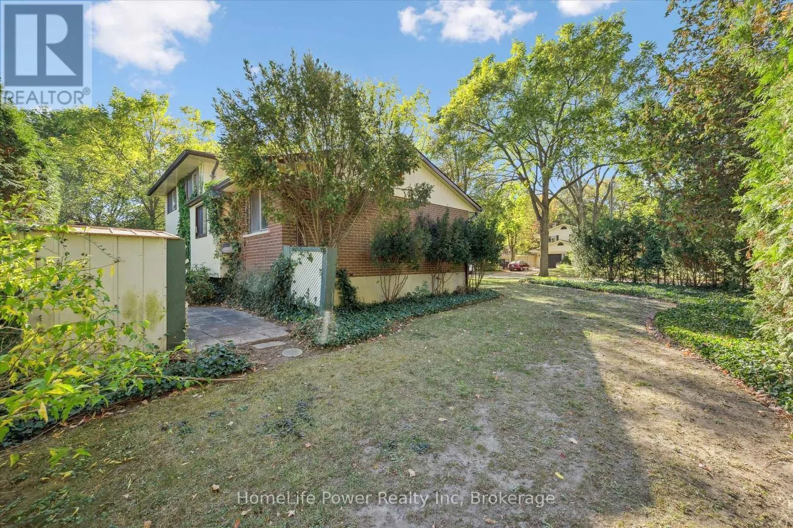 2 BERKLEY PLACE