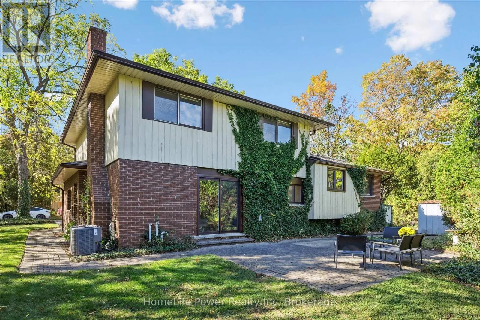 2 BERKLEY PLACE