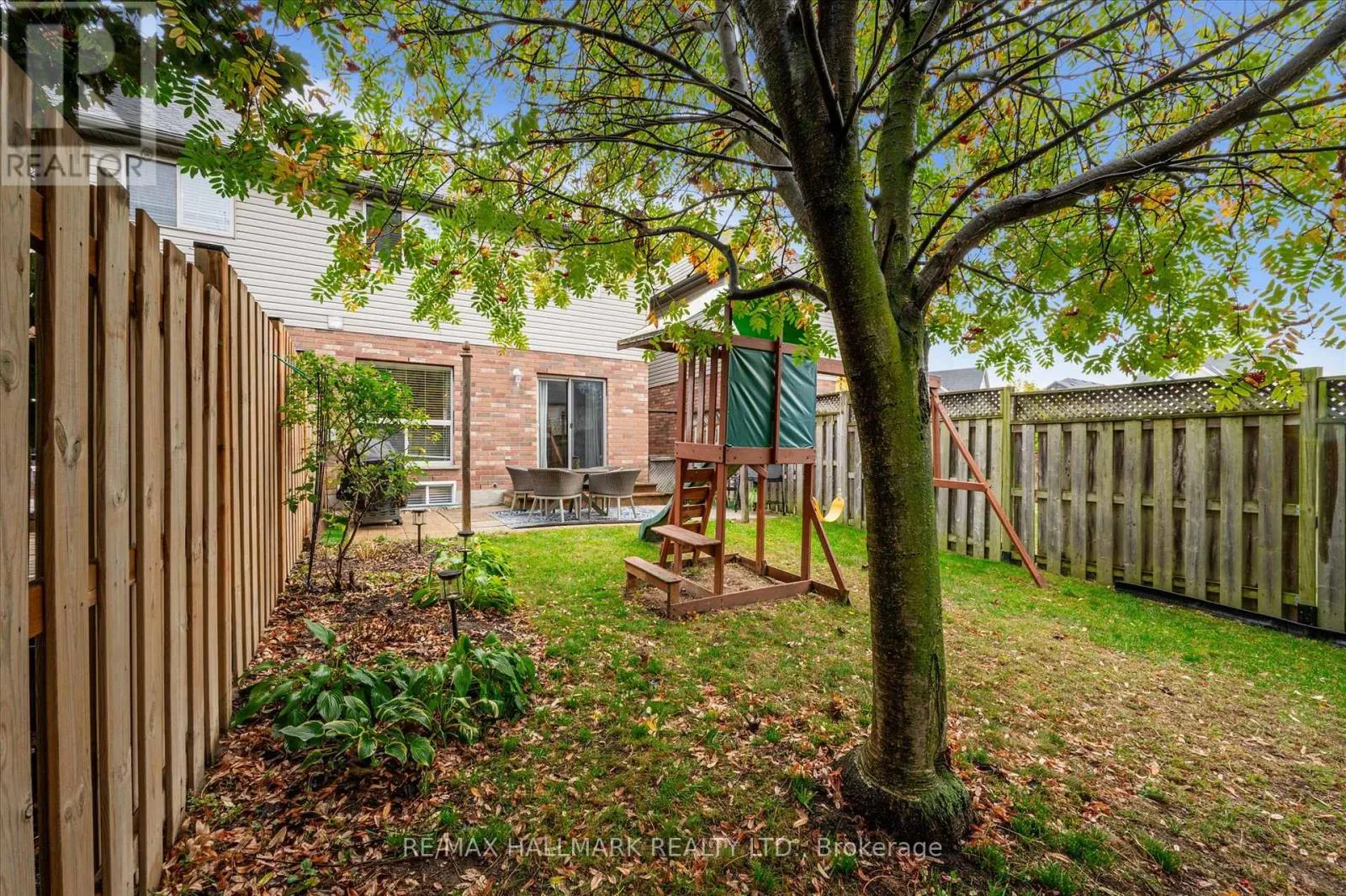 103 NORTHCLIFFE CRESCENT