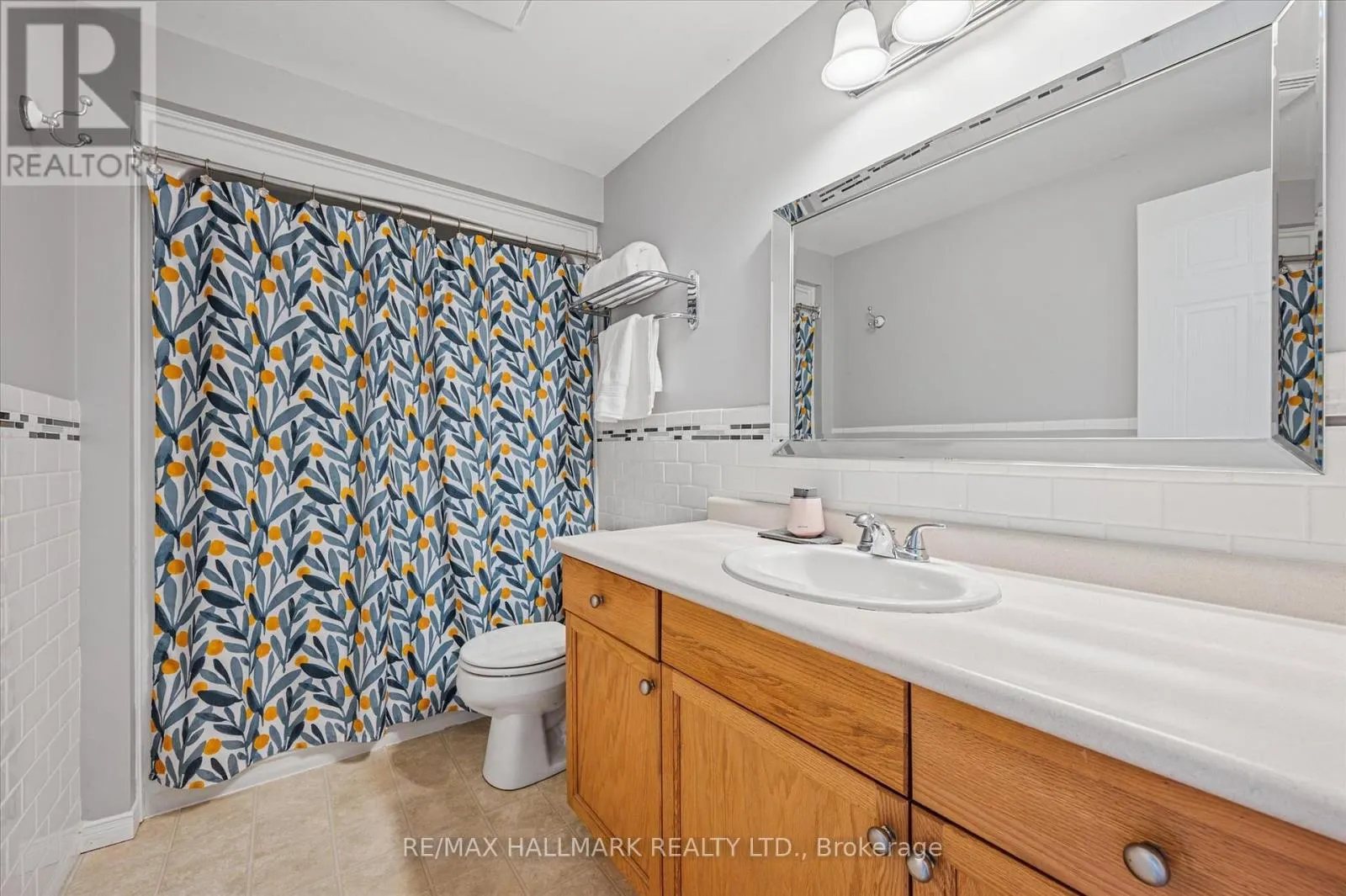103 NORTHCLIFFE CRESCENT