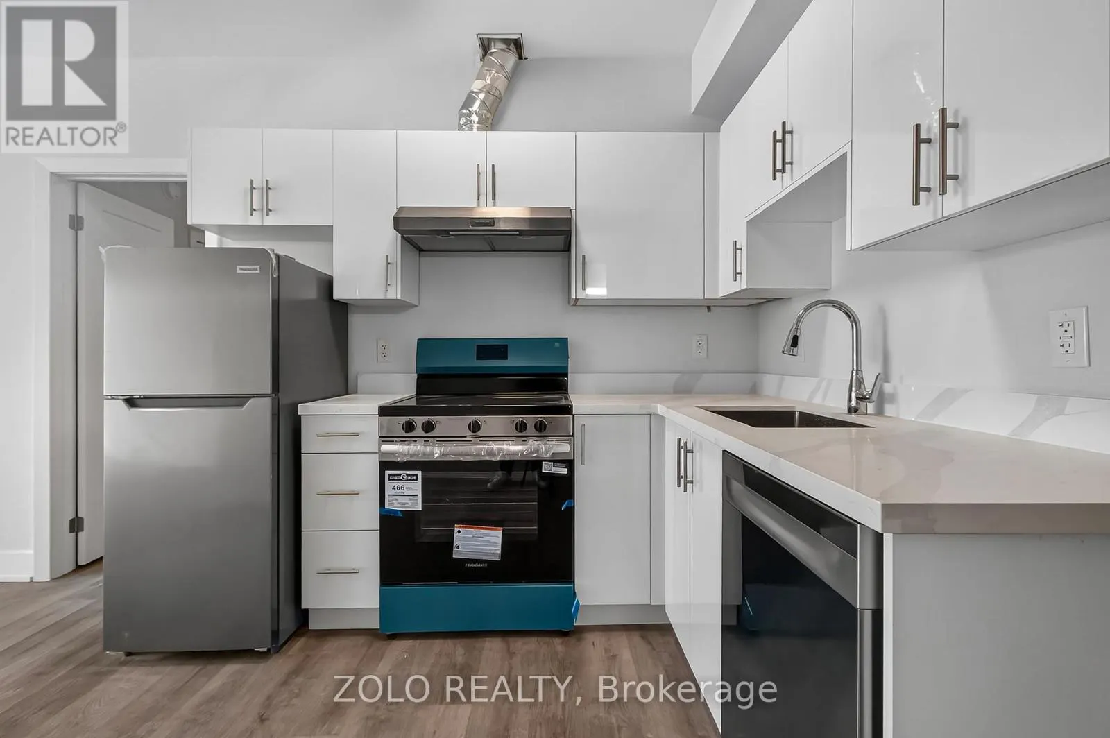 UNIT # 5 - 206 WELLINGTON STREET