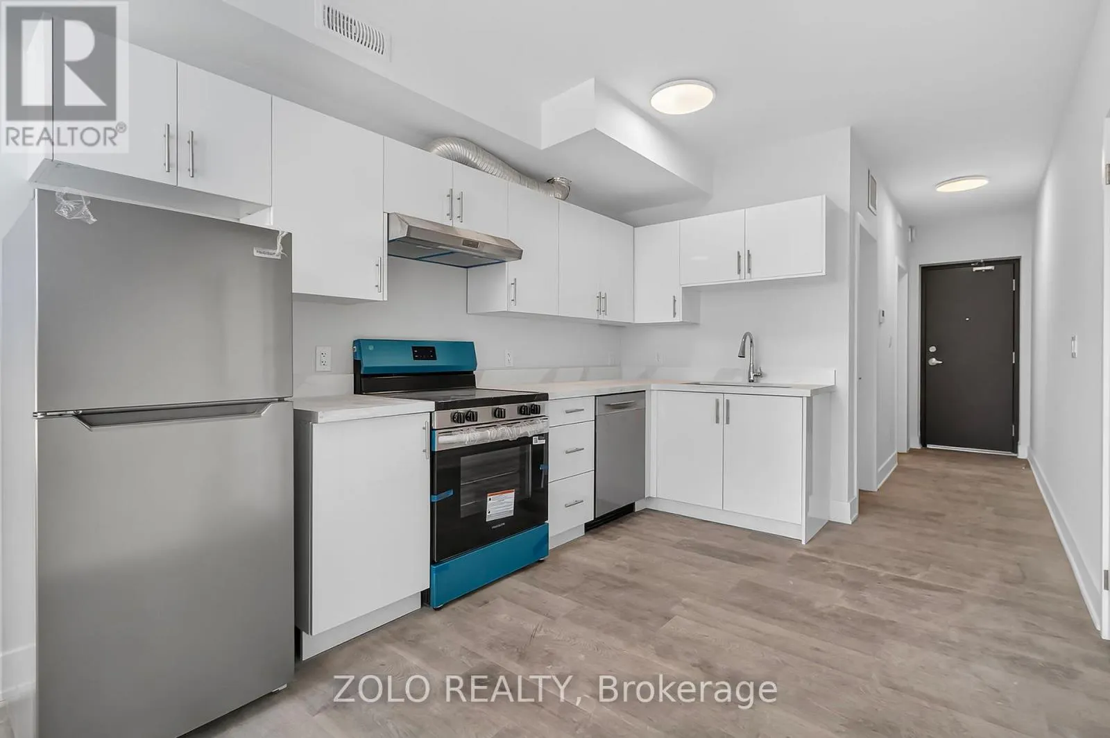 UNIT # 7 - 206 WELLINGTON STREET