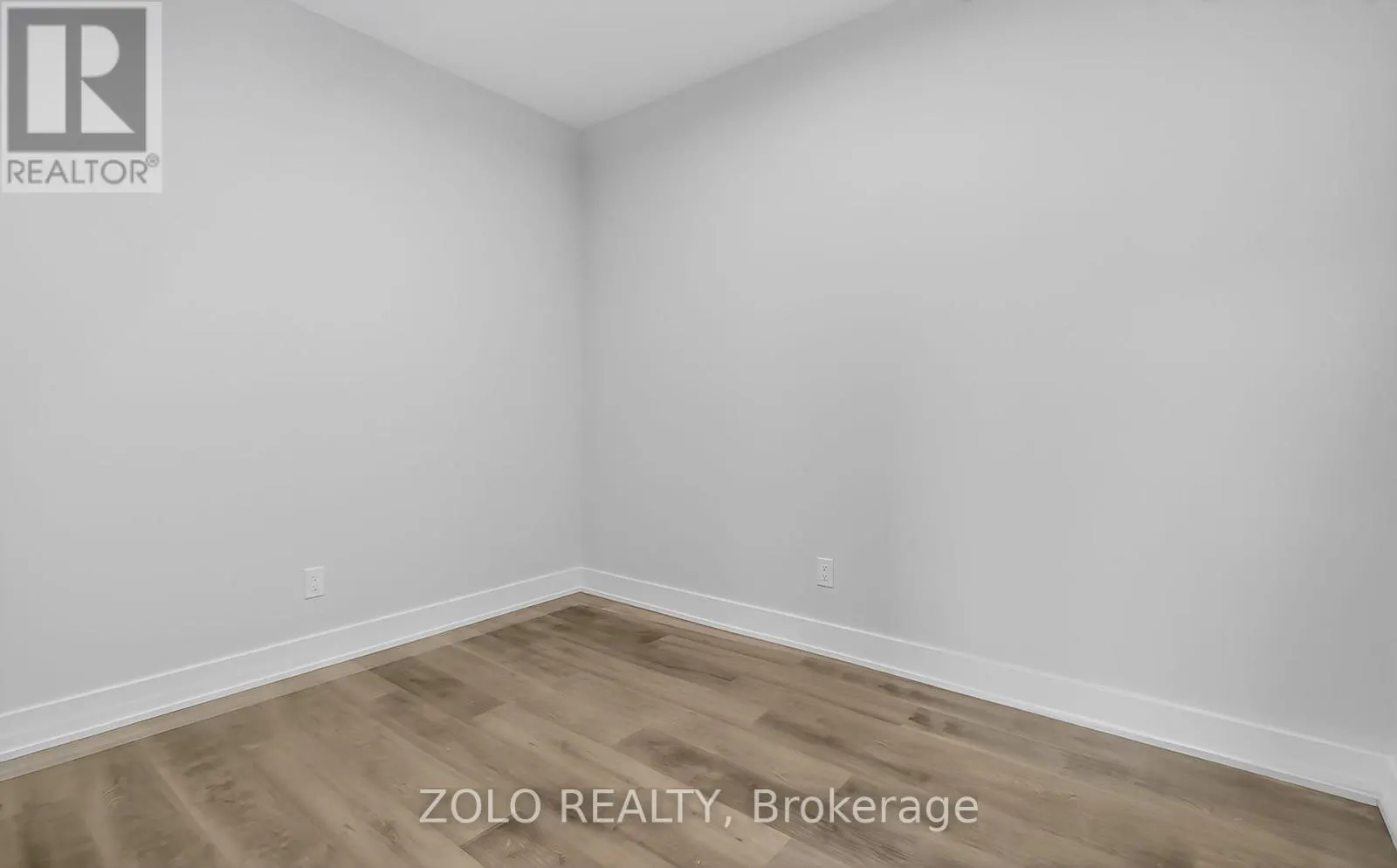 UNIT # 1 - 206 WELLINGTON STREET