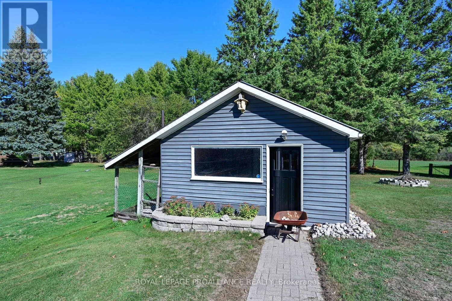 2597 NORTH CAMPBELL ROAD