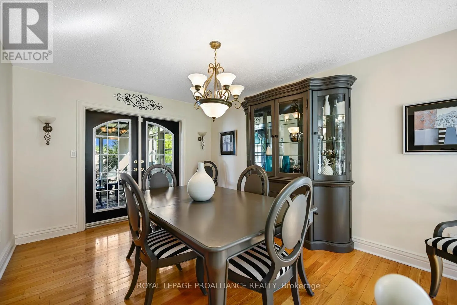 2597 NORTH CAMPBELL ROAD