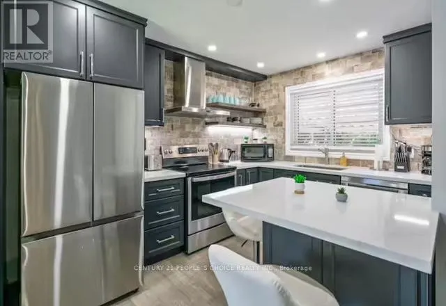 5 NORTHWOOD DRIVE