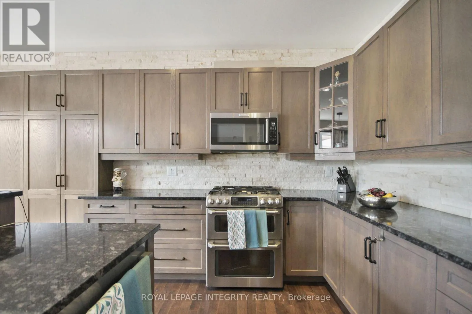 318 EVERGLADE WAY WAY