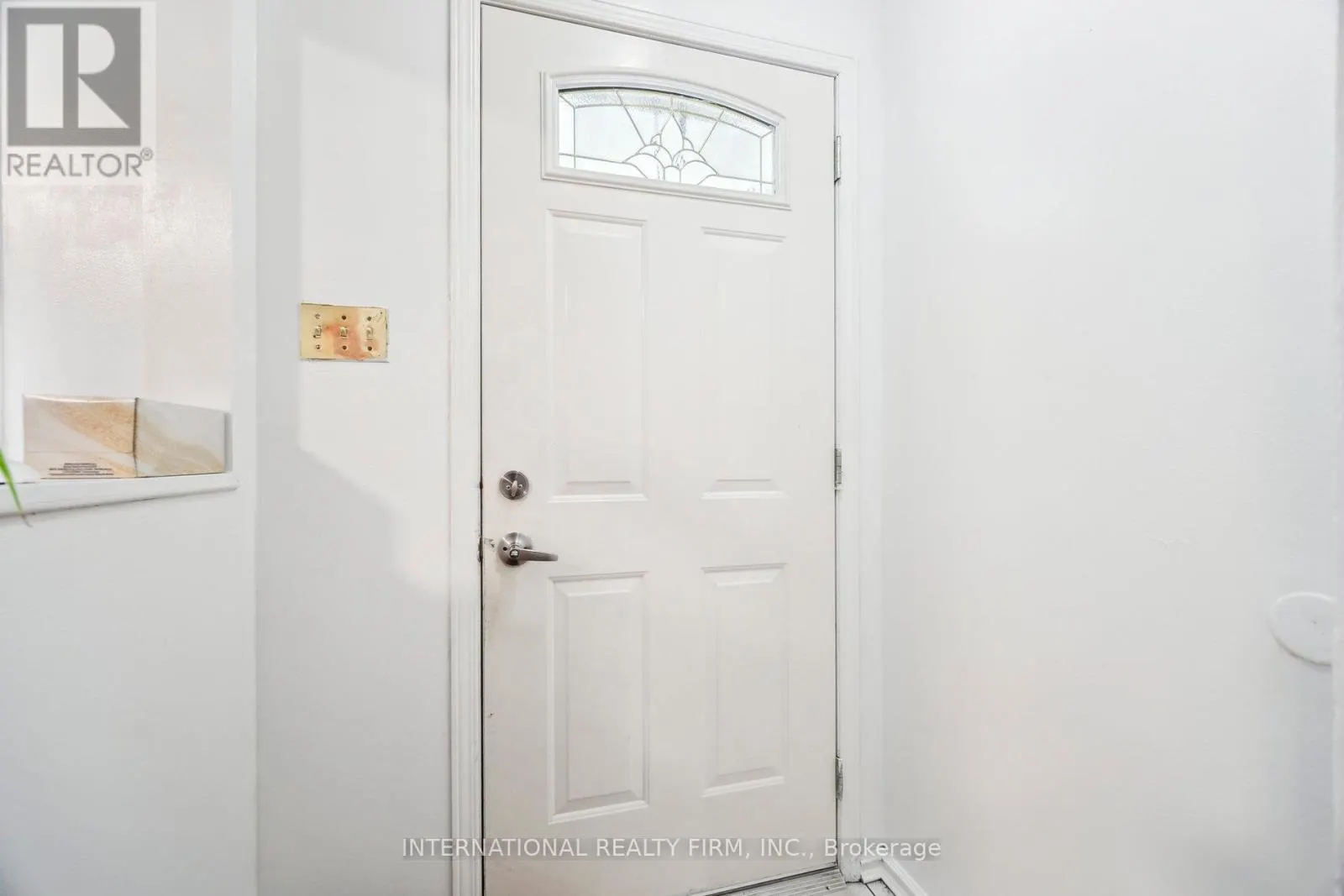 134 GARLAND LANE