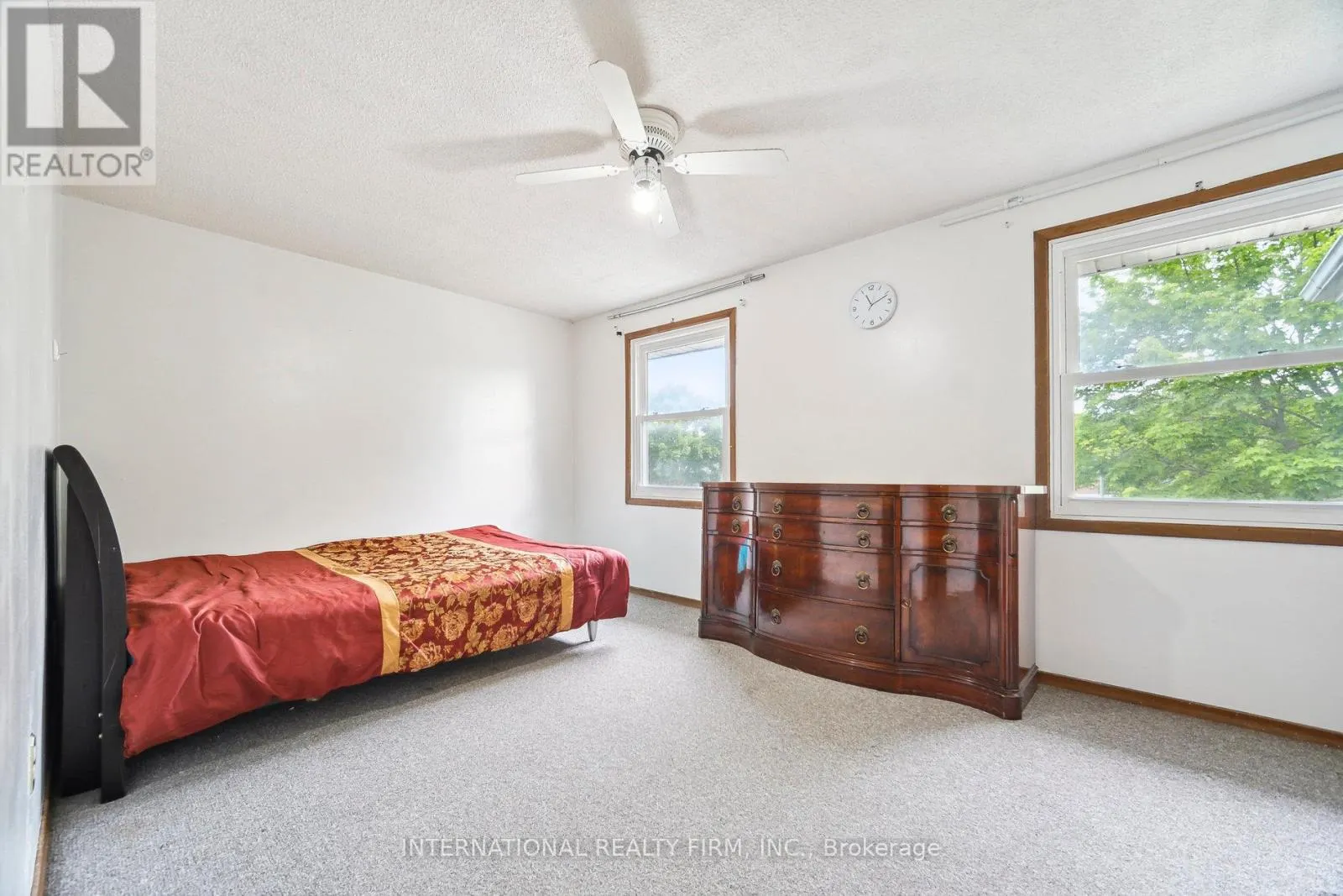 134 GARLAND LANE