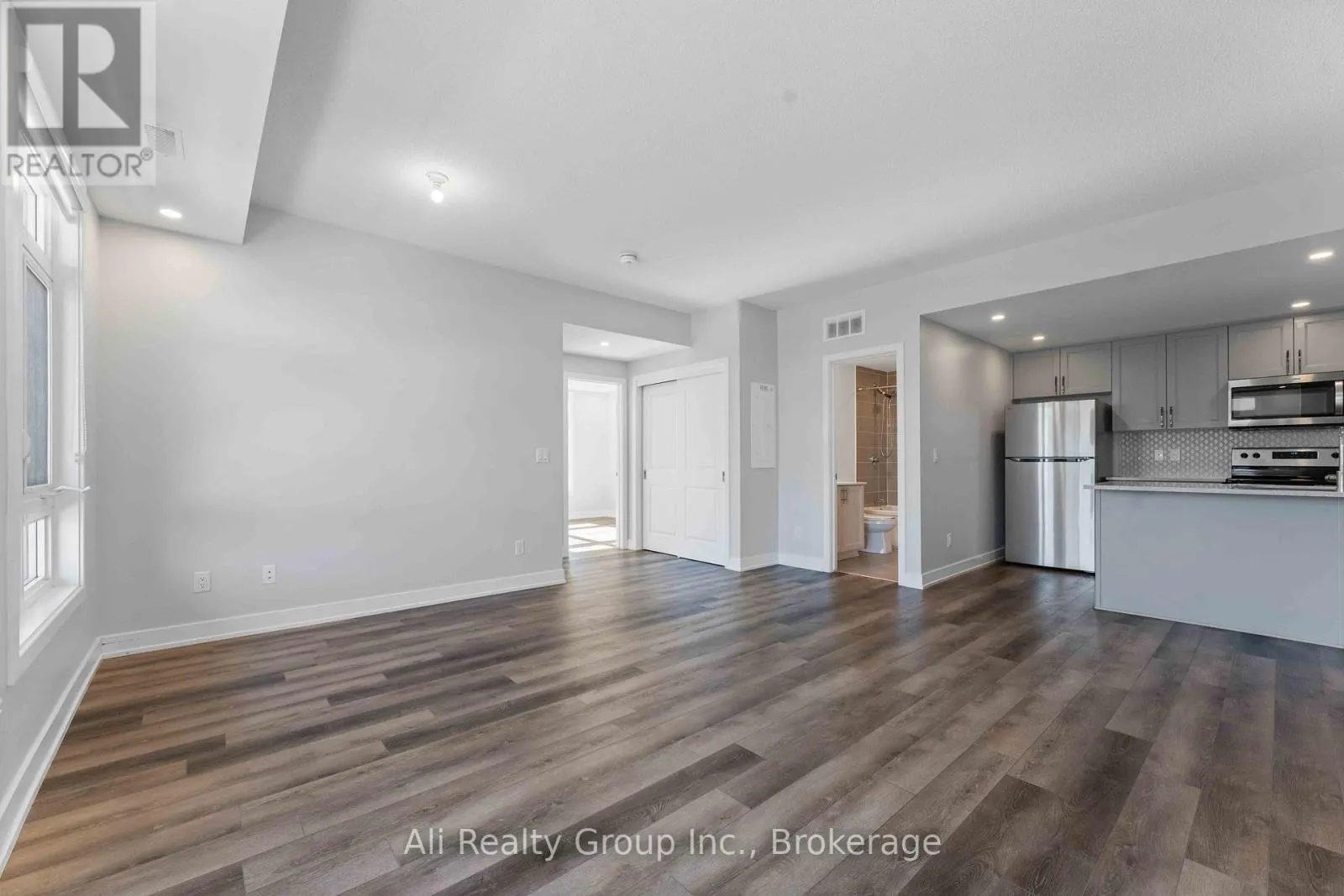 147 FAIRWEATHER STREET