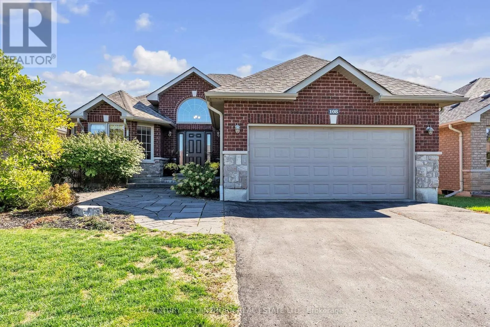 108 PARKVIEW HEIGHTS