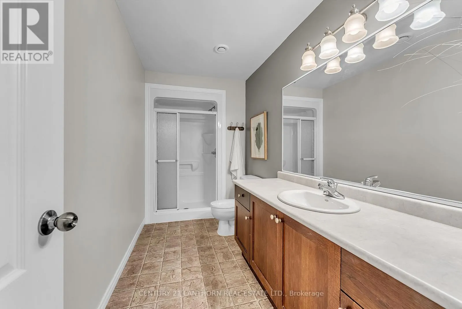 108 PARKVIEW HEIGHTS