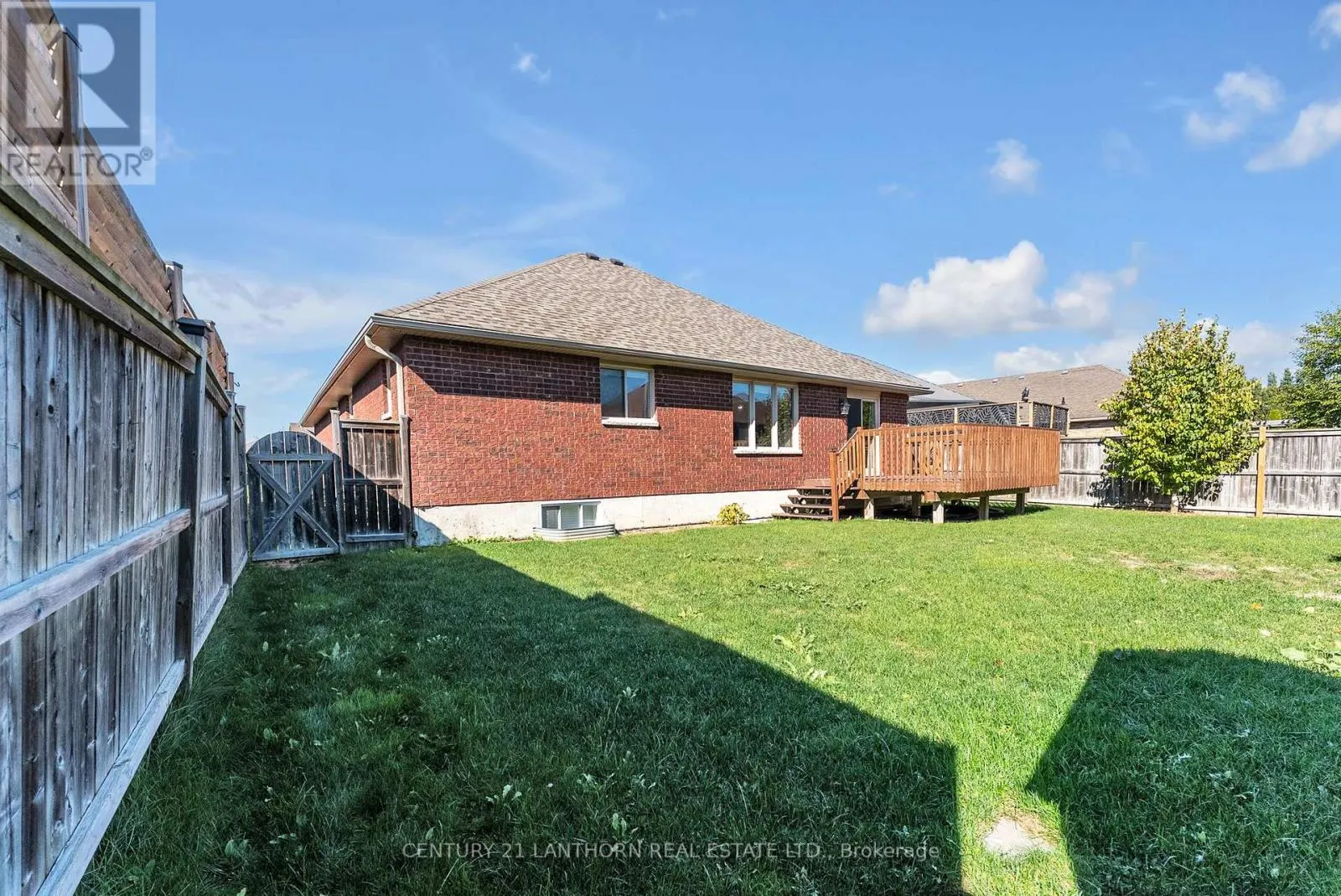 108 PARKVIEW HEIGHTS