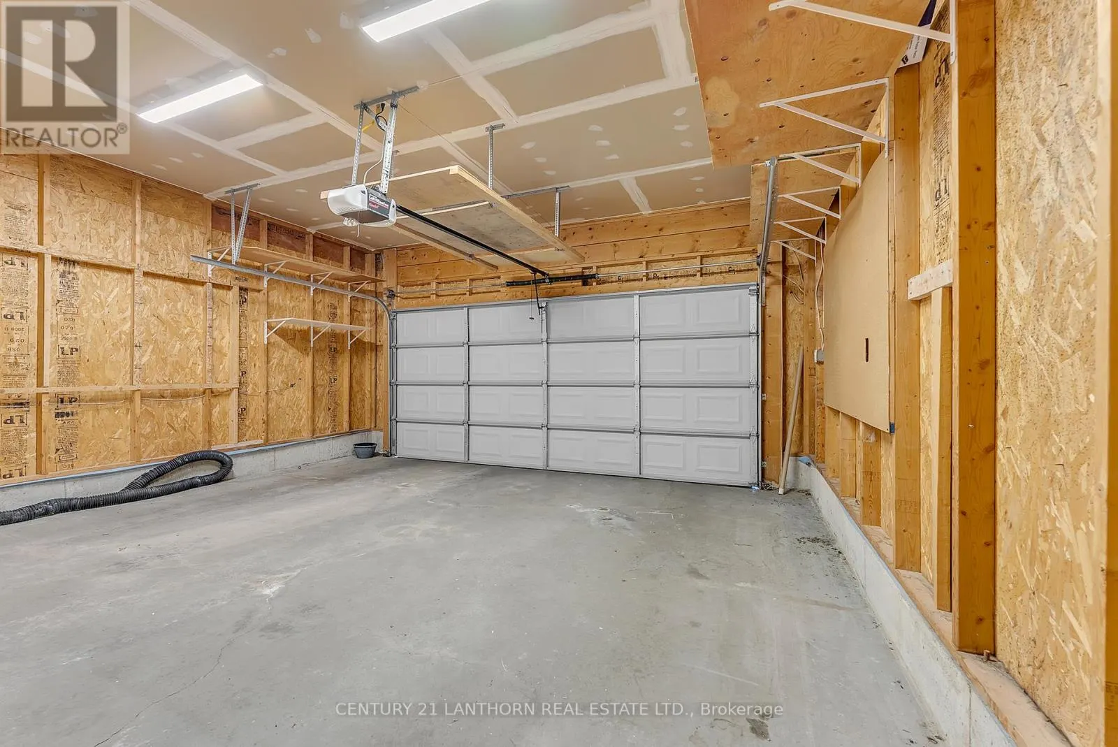 108 PARKVIEW HEIGHTS
