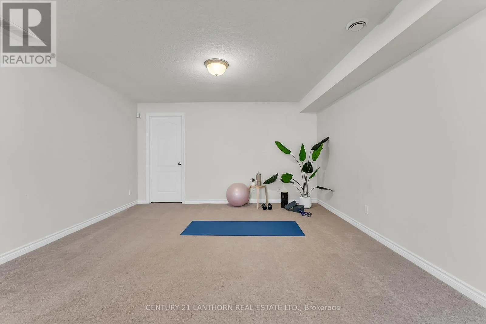 108 PARKVIEW HEIGHTS