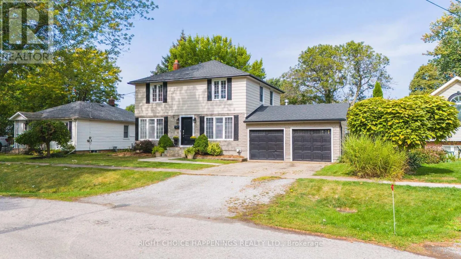 23 HEYWOOD AVENUE