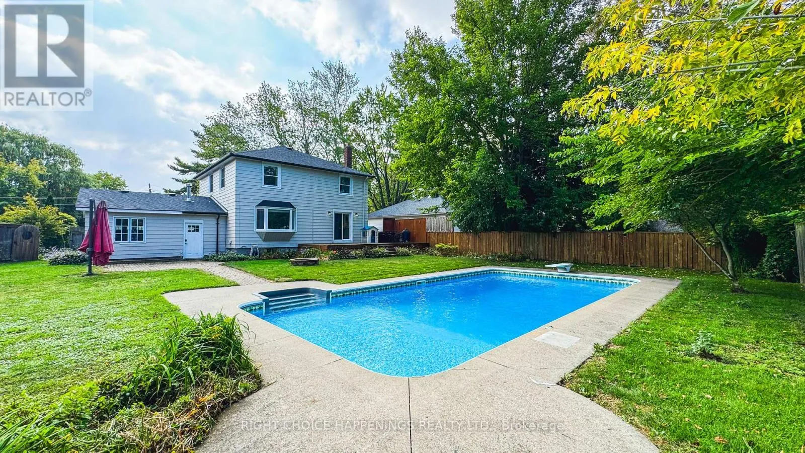23 HEYWOOD AVENUE