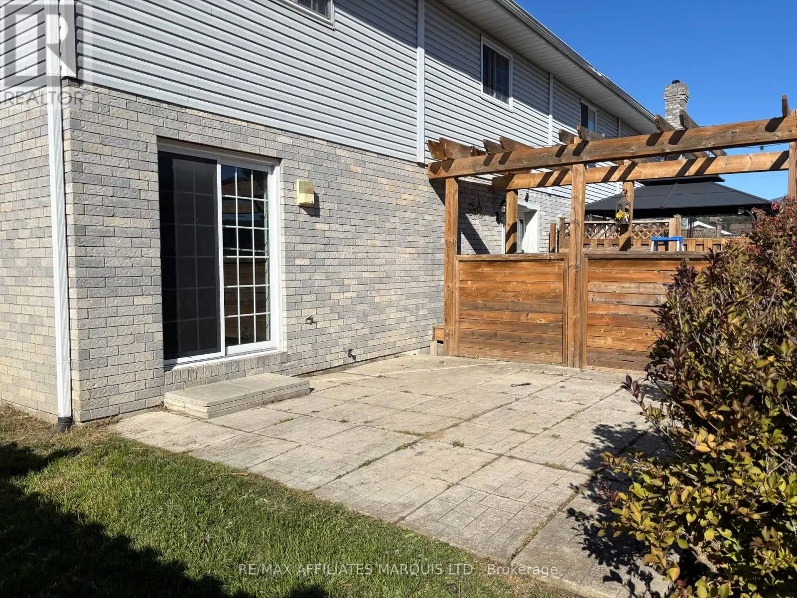 111 JOBIN AVENUE