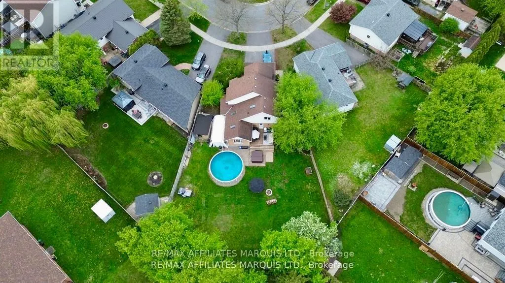 20 FORESTDALE CRESCENT