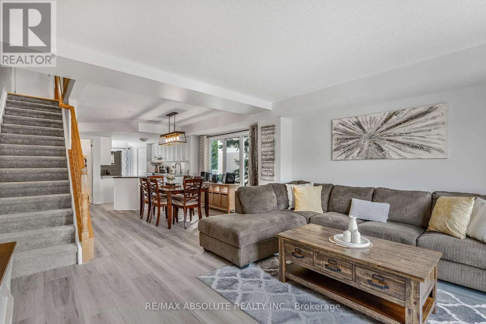 32 BONFIELD PRIVATE