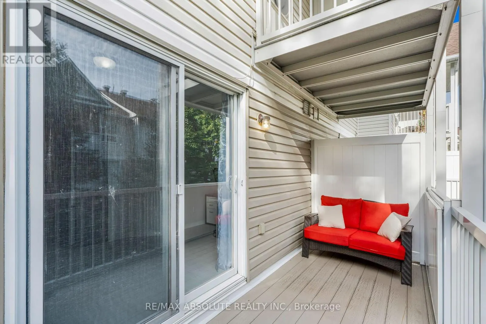 32 BONFIELD PRIVATE