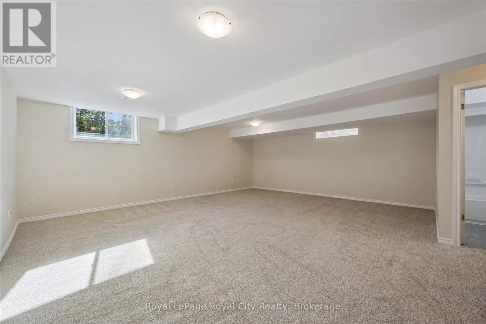 547 GRANGE ROAD