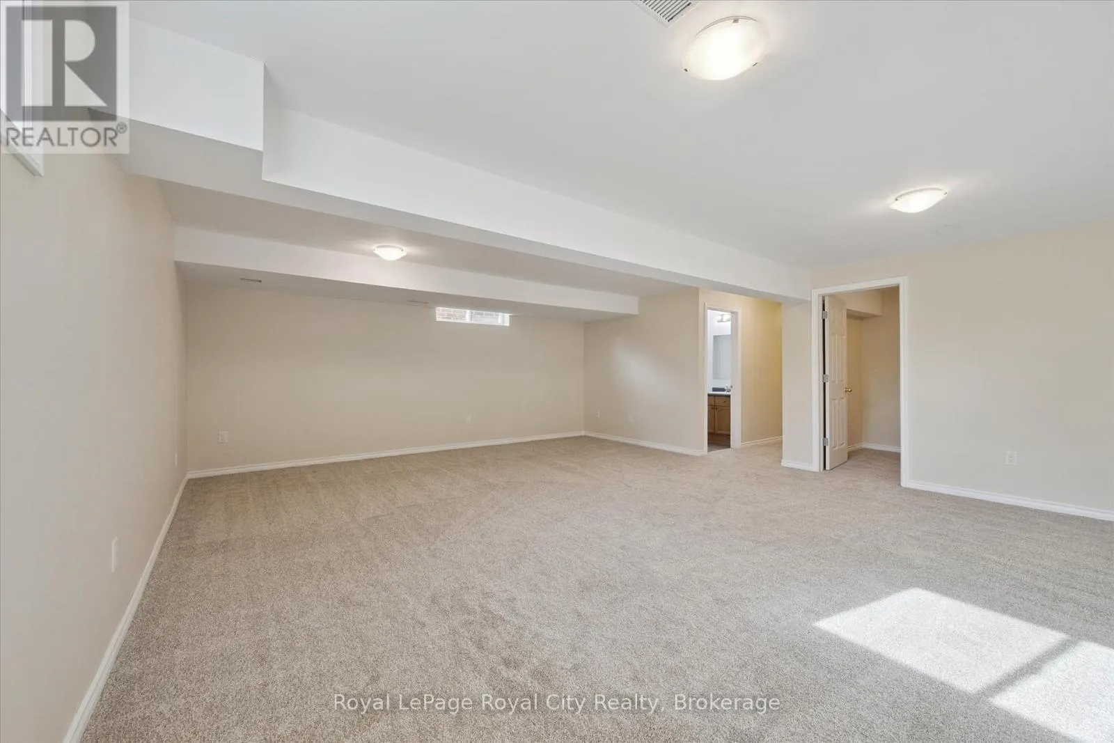 547 GRANGE ROAD