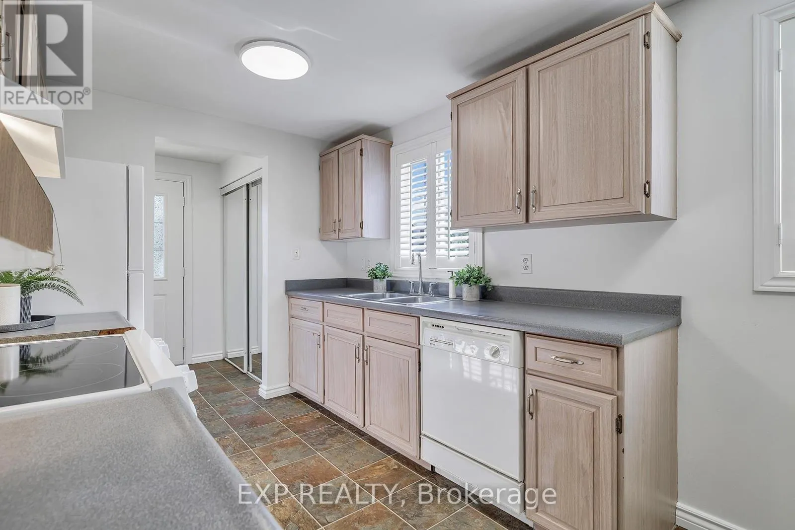 340 DRIFTWOOD DRIVE