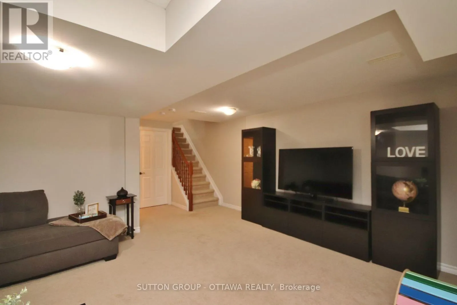 1267 SHILLINGTON AVENUE