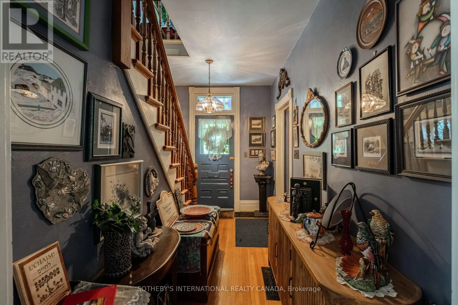 219 FRONT STREET