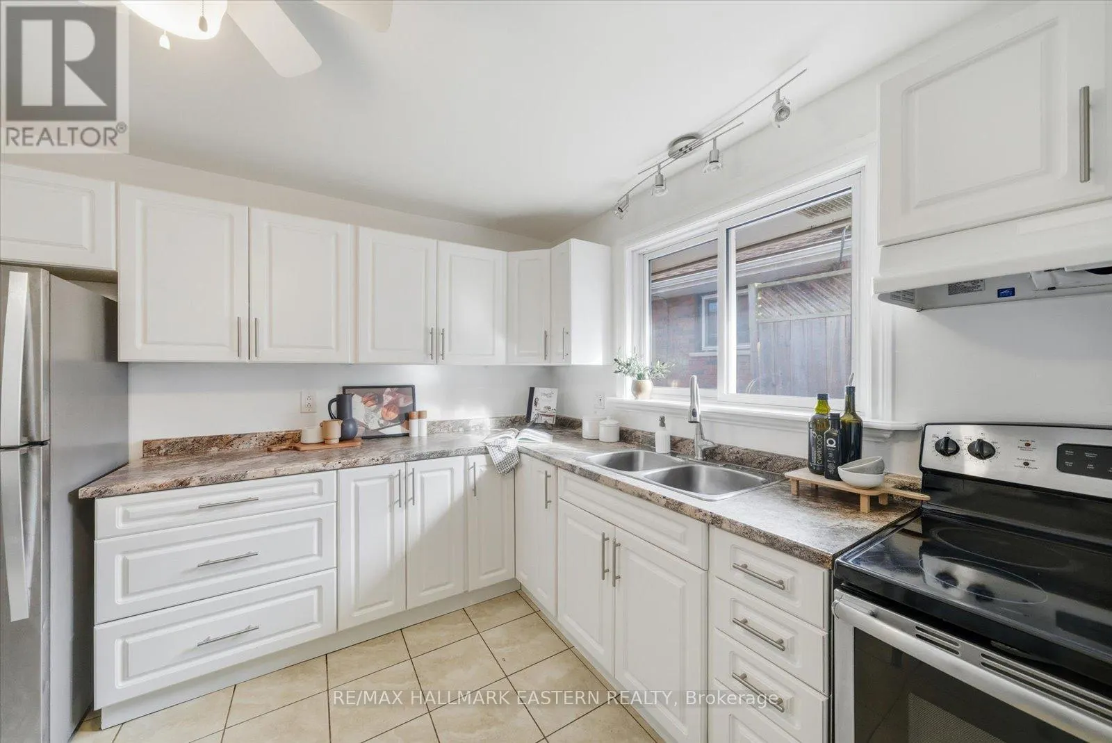 19-A & 19-1 BEECHWOOD DRIVE