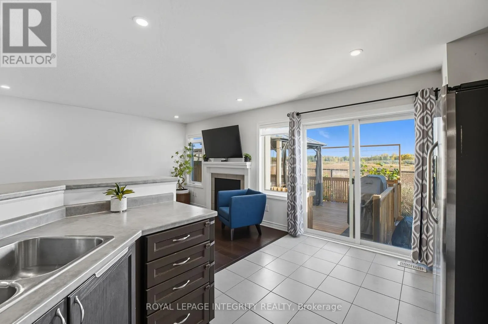 347 WILLOW ASTER CIRCLE
