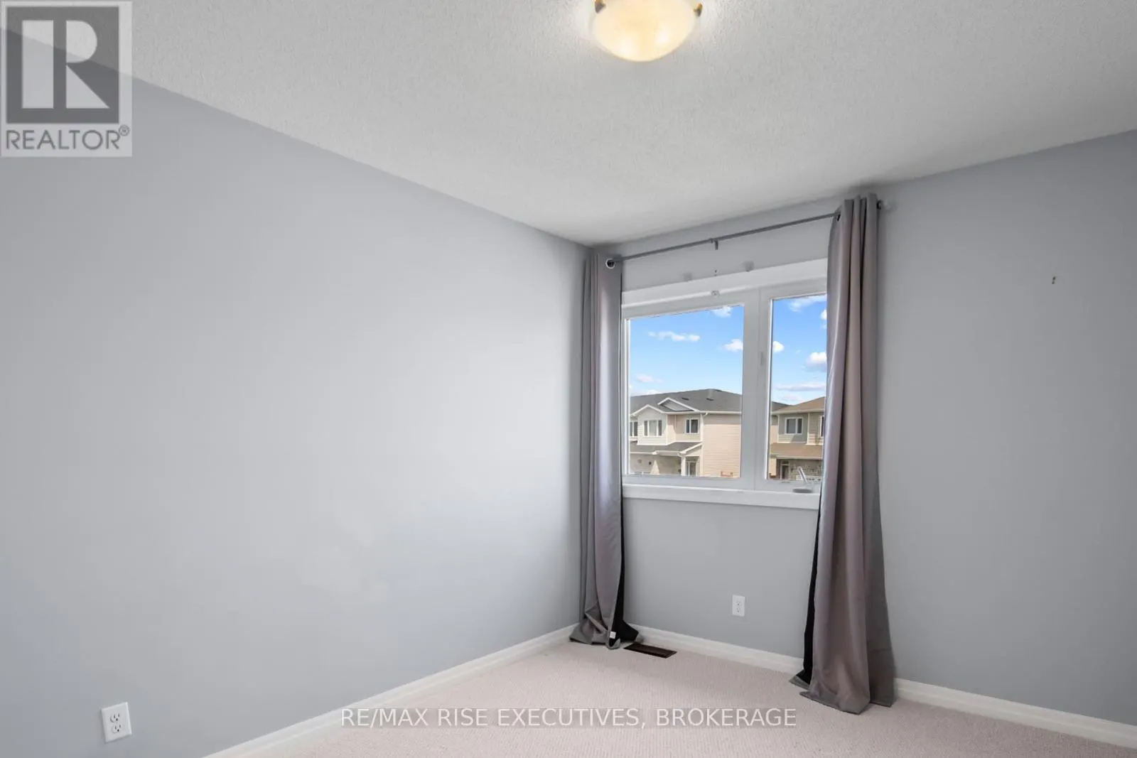 1369 TREMONT DRIVE