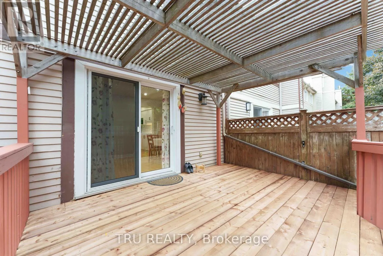 30 SHEARER CRESCENT
