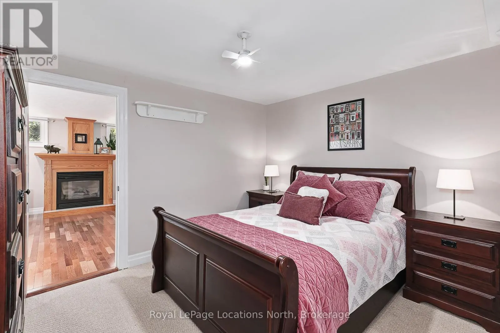 103478 GREY 18 ROAD