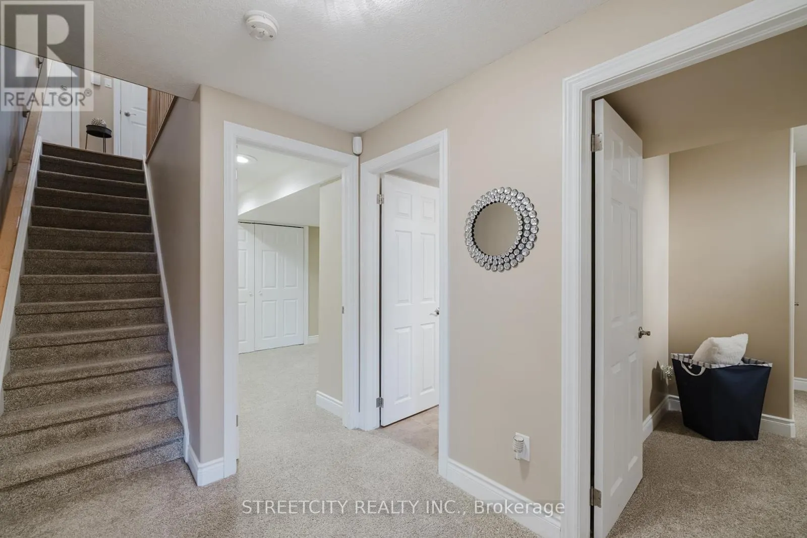 15 - 2615 COLONEL TALBOT ROAD, #15