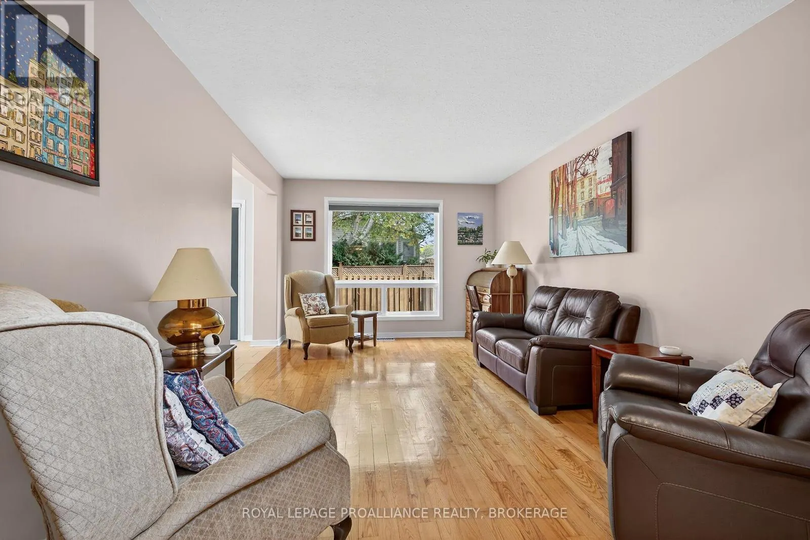 270 ELLESMEER AVENUE