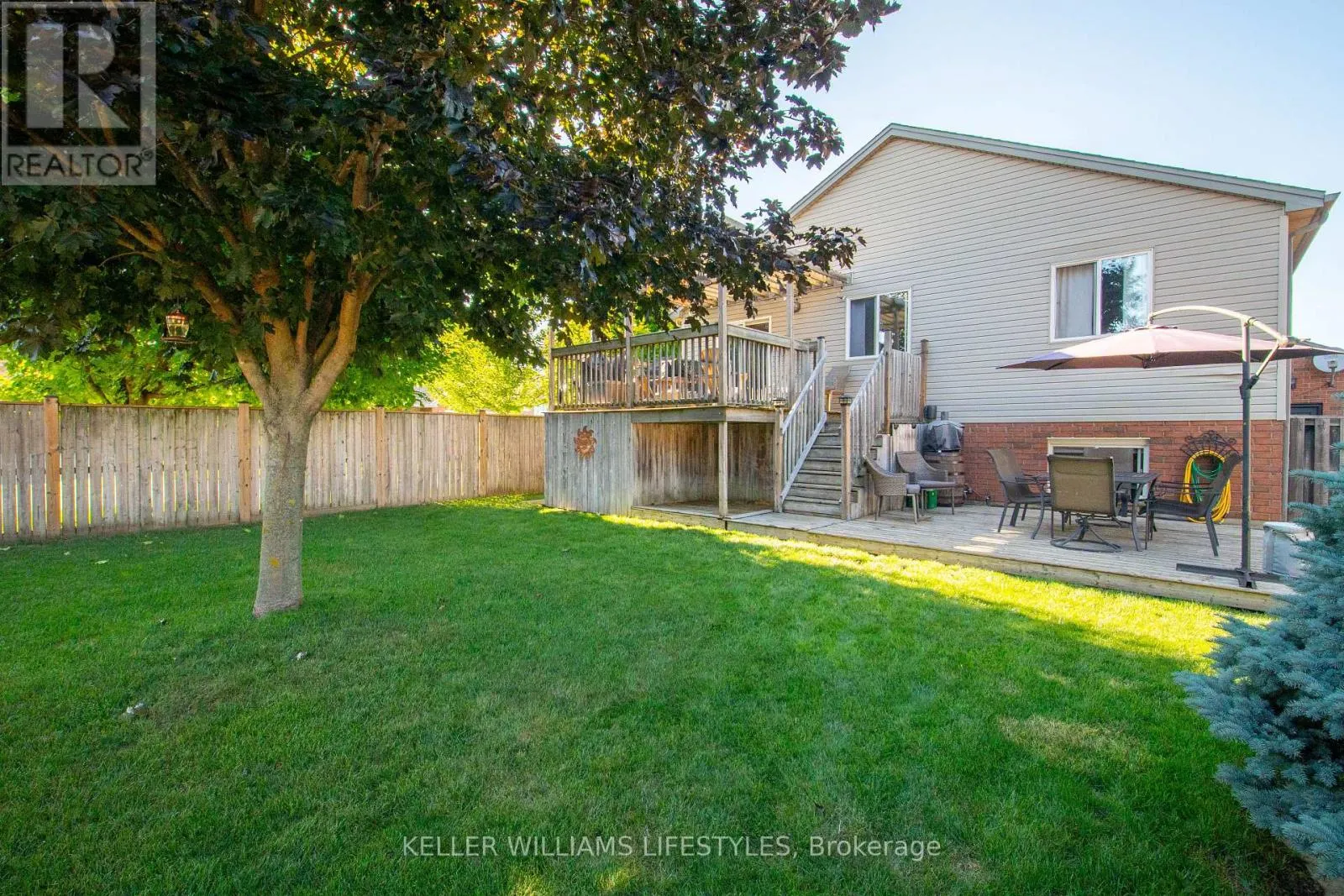 598 HARRIS CIRCLE