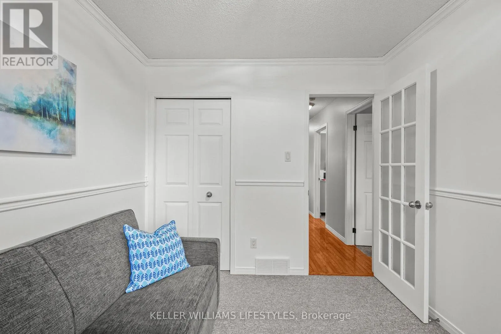 598 HARRIS CIRCLE